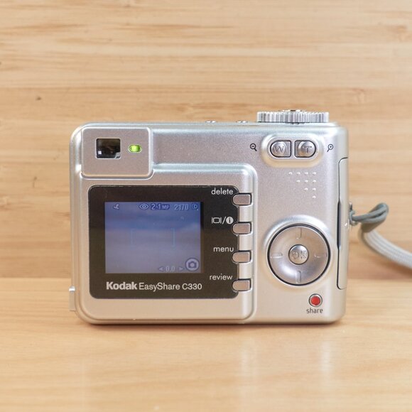 Kodak EasyShare C330 / 4MP Digital Camera / 3x Optical Zoom / Tested & Working - Picture 5 of 8